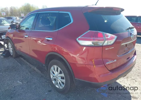 2015 Nissan Rogue S z USA, uszkodzony, nr VIN 5N1AT2MK1FC899585